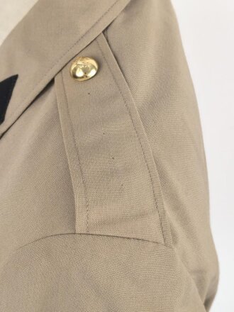 Belgien, Uniformjacke und Hose khaki, die Kragenspiegel original vernäht, Guter Zustand, die Jacke datiert 1977