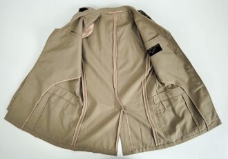 Belgien, Uniformjacke und Hose khaki, die Kragenspiegel original vernäht, Guter Zustand, die Jacke datiert 1977