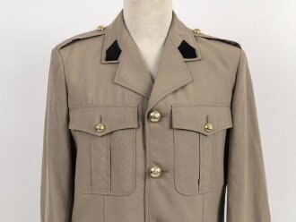 Belgien, Uniformjacke und Hose khaki, die Kragenspiegel original vernäht, Guter Zustand, die Jacke datiert 1977