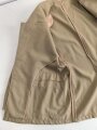 Belgien, Uniformjacke und Hose khaki, die Kragenspiegel original vernäht, Guter Zustand, die Jacke datiert 1977