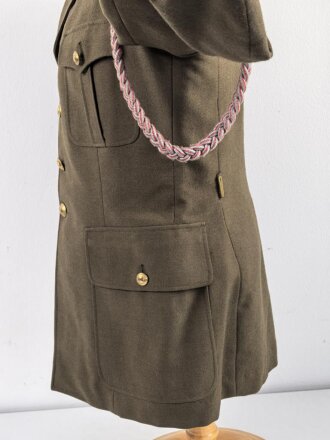 Frankreich Fremdenlegion, Uniformjacke eines Angehörigen im 2. Infanterieregiment. Der Brustanhänger von DRAGO, die Effekten original und zugehörig, die Jacke datiert 1972
