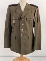Frankreich Fremdenlegion, Uniformjacke eines Angehörigen im 2. Infanterieregiment. Der Brustanhänger von DRAGO, die Effekten original und zugehörig, die Jacke datiert 1972