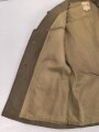Frankreich Fremdenlegion, Uniformjacke eines Angehörigen im 2. Infanterieregiment. Der Brustanhänger von DRAGO, die Effekten original und zugehörig, die Jacke datiert 1972