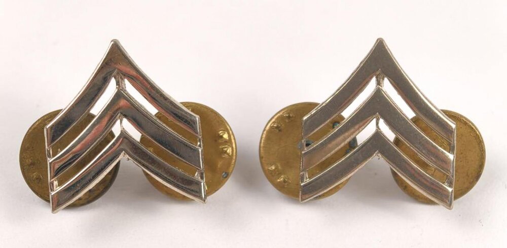 U.S.Army Rank Insignia, Sergeant, pair, 15,00