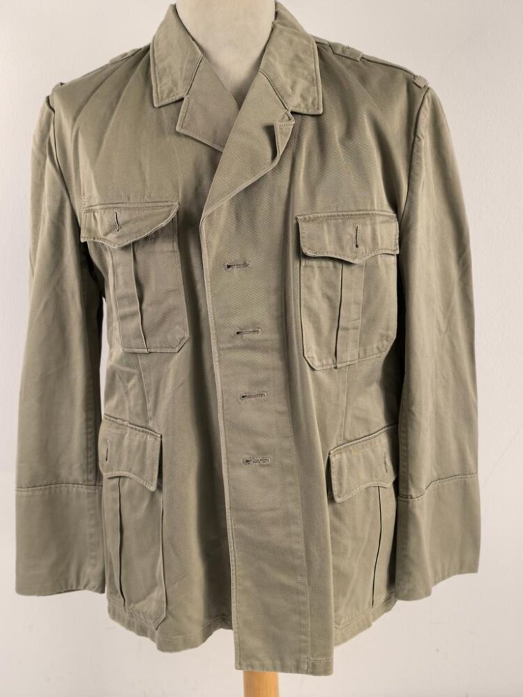 Bundeswehr , Tropenfeldbluse datiert 1967, getragenes Stück, 76,50
