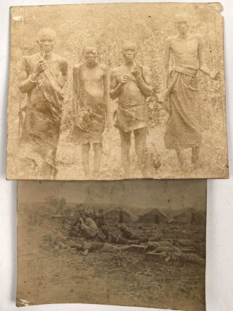 Deutsch Südwest ?, Foto 8 x 8cm, einen Schützen am Maschinengewehr, umgeben von Eingebohrenen darstellend, dazu ein weiteres Foto 8 x 9,5cm