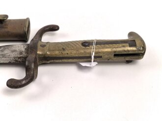 Kaiserreich, Seitengewehr Modell 1871, nummerngleich,  Herstellermarke W.R.Kirschbaum, Scheidenspitze abgebrochen und beiliegend. Ungereinigtes Stück