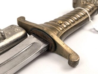 Bayern, Seitengewehr Artillerie Modell 1892 , Kammerstück, Herrscherrmonogramm L mit Krone auf Klingenrücken, Ungewöhnliche Scheidenbeschläge wohl neusilbern.