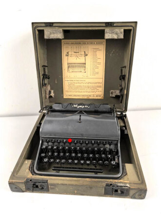 Dienstschreibmaschine "Olympia Robust" mit...