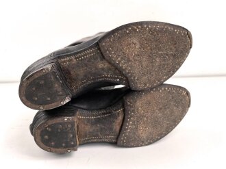Kaiserreich, Paar Stiefel für Berittene, Kürassierstiefel. Leder leicht angtrocknet aber intakt, Sohlenlänge 29cm, guter Gesamtzustand
