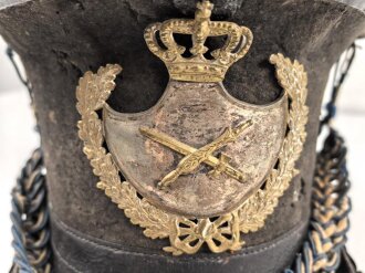 Bayern, Tschako für Landwehr Modell 1825. Nicht zugehöriger Kordon, diverse Mottenschäden, sonst gut