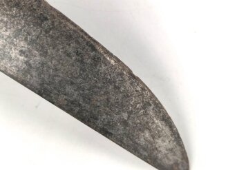 Bayern, Cheveaulegersäbel Modell Rumford 1802, ohne Scheide, Gesamtlänge 104 cm,  2 spangiges Gefäß nachlackiert und wackelt, Spangen angerissen aber fest,  Belederung fehlt,