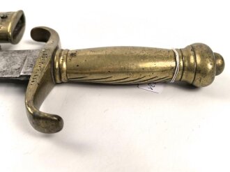 Preußen Kaiserreich, Faschinenmesser 1852 ,Truppenstempel nummerngleich, Hersteller E.Wilhelm Solingen, Klingenrücken W60 gestempelt , alle Metallteile mit Abnahmestempel, Klammer bei Ortblech fehlt