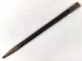 Preußen Kaiserreich, Scheide für Eigentums-Seitengewehr 1871, Naht geschlossen, Scheidenmundöffnung  für Klingenbreite 23,5 mm, Gesamtlänge ca 50 cm, Leder hart