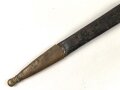 Preußen Kaiserreich, Scheide für Eigentums-Seitengewehr 1871, Naht geschlossen, Scheidenmundöffnung  für Klingenbreite 23,5 mm, Gesamtlänge ca 50 cm, Leder hart