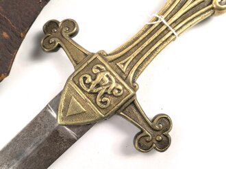 Großbritannien, Drummer Sword für Royal Marines, Modell 1857 Pattern Mark1, 2 schneidige Klinge mit Mittelgrat, Messinggriff mit Herrschermonogram VR, diverse Stempel und Marken auf dem Griffstück