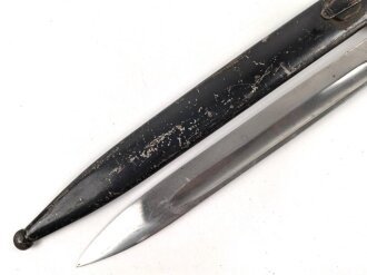 Kaiserreich, Seitengewehr M1889, Eigentumstück, vernickelte Stahlteile, nicht aufpflanzbar, Klinge sehr gut, ohne Marken, Scheide Originallack,
