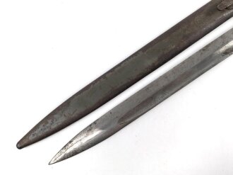 1.Weltkrieg, Aushilfsseitengewehr Typ EB33  ( nach Carter ) sogenannter badischer Typ  mit gegossenem Ganzstahlgriff und Reinigungsöffnung, Scheide Originallack