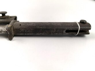 1.Weltkrieg, Aushilfsseitengewehr Typ EB33  ( nach Carter ) sogenannter badischer Typ  mit gegossenem Ganzstahlgriff und Reinigungsöffnung, Scheide Originallack