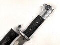 Exraseitengewehr  KS98,  Eigentumstück, Gesamtlänge 35 cm, ohne Hersteller, roter Filz in Führungsschiene,