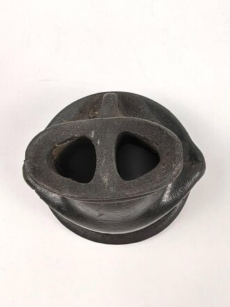 Mundstück für Gasmaskenfilter Wehrmacht, spätes Stück, wird direkt auf den Gasmaskenfilter aufgeschraubt. Selten, Gummi angetrocknet