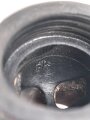 Mundstück für Gasmaskenfilter Wehrmacht, spätes Stück, wird direkt auf den Gasmaskenfilter aufgeschraubt. Selten, Gummi angetrocknet