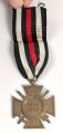 Ehrenkreuz für Frontkämpfer am Band mit Hersteller R.V. 38 Pforzheim