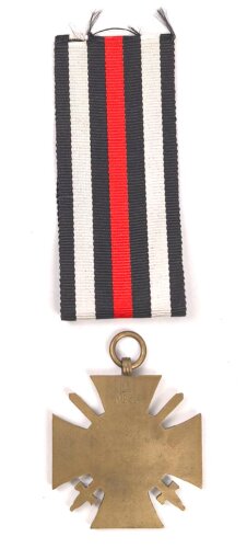 Ehrenkreuz für Frontkämpfer mit Hersteller L....