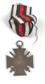 Ehrenkreuz für Frontkämpfer mit Hersteller 14 R.V. Pforzheim, Band beiliegend
