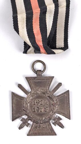 Ehrenkreuz für Frontkämpfer mit Hersteller R.V....