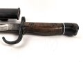 Großbritannien, Seitengewehr 1911 Pattern Enfield P07 Hooked Quillon Bayonet  seltene Scheide des 1.Modells, Hersteller Sanderson, Scheidenblech und Griffteile nachlackiert