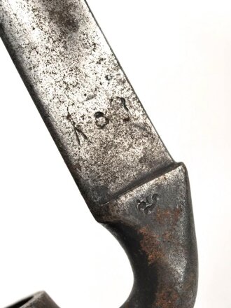 Großbritannien, Tüllenbajonett Modell 1876 vermutlich für Martini Henry  Gesamtlänge 62,5 cm, 3-Kantklinge, Tüllendurchmesser 16mm, Sperring fehlt