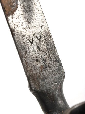 Großbritannien, Tüllenbajonett Modell 1876 vermutlich für Martini Henry  Gesamtlänge 62,5 cm, 3-Kantklinge, Tüllendurchmesser 16mm, Sperring fehlt