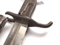 Kaiserreich, 1.Weltkrieg, Aushilfsseitengewehr Typ EB47 ( nach Carter ) mit geprägtem  Ganzstahlgriff , Originallackreste, Klinge mit Hohlkehle,  fag Scheide mit Truppenbezeichnung, Schraube ergänzt,