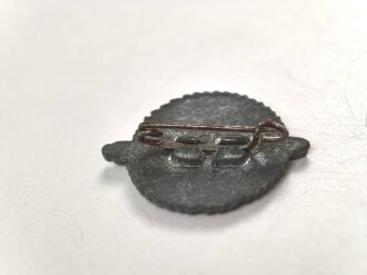 Winterhilfswerk Reichsstrassensammlung, Tag der Wehrmacht, Schwert vor Hakenkreuz mit rundem Eichenlaubkranz