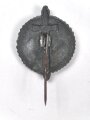 Winterhilfswerk Reichsstrassensammlung, Tag der Wehrmacht, Schwert vor Hakenkreuz mit rundem Eichenlaubkranz