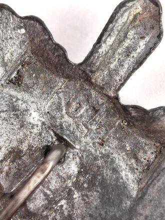 Winterhilfswerk Reichsstrassensammlung, Tag der Wehrmacht, Schwert vor Hakenkreuz mit halbem Eichenlaubkranz