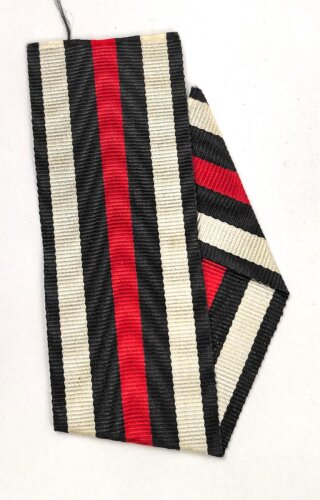 Band zum Ehrenkreuz für Frontkämpfer / Kriegsteilnehmer. Breite 30mm, Gesamtlänge 14cm