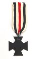 Ehrenkreuz für Witwen und Waisen, Hersteller O.10, am Band