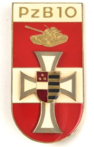 Österreich, Truppenkörperabzeichen "Panzerbataillon 10 Niederösterrich", Maße 30 x 60mm, Klebereste rückseitig