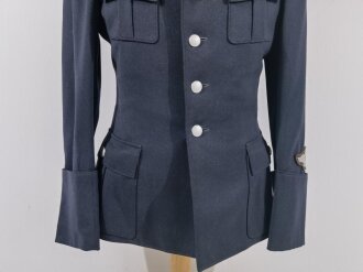 Luftwaffe, Viertaschenrock für einen Oberfeldwebel fliegertechnisches Personal. Alle Effekten Originalvernäht.