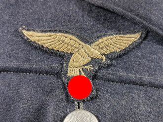 Luftwaffe, Viertaschenrock für einen Oberfeldwebel fliegertechnisches Personal. Alle Effekten Originalvernäht.
