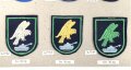 Belgien, Sammlung Ärmelabzeichen Luftwaffe, auf Karton getackert