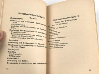 Organisation der Deutschen Arbeitsfront und der NS Gemeinschaft KDF. 159 Seiten, DIN A6