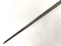 Großbritannien, Tüllenbajonett Modell 1876 vermutlich für Martini Henry  Gesamtlänge 62,5 cm, 3-Kantklinge, Tüllendurchmesser 16mm, ungereinigt