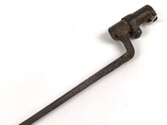 Bayern, Tüllenbajonett Podewils, Dreikantklinge Modell 1858 für Gewehr Podewils , Linder Braunmühl  , ungereinigt, Länge 60,5 cm, Tülleninnendurchmesser ca 20mm,