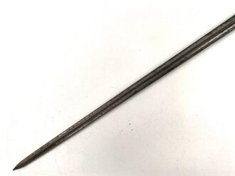 Frankreich, Tüllenbajonett Modell 1866/74 modifiziert für Carabine de gendarmerie a cheval, Sperring fehlt,  Länge 57,5 cm, Tüllenlänge 6 cm , ungereinigt