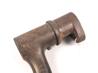 Frankreich, Tüllenbajonett Modell 1866/74 modifiziert für Carabine de gendarmerie a cheval, Sperring fehlt,  Länge 57,5 cm, Tüllenlänge 6 cm , ungereinigt