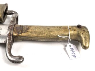 Württemberg, Pionierfaschinenmesser Modell 1871, mit Klinge älterer Ausführung, Hersteller FA Hermes Solingen, Klingenlänge 44,8 cm, Gesamtlänge mit Scheide 58 cm, Truppenstempel, Abnahmestempel 97 W, die Scheidenbeschläge gereinigt