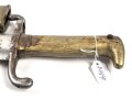 Württemberg, Pionierfaschinenmesser Modell 1871, mit Klinge älterer Ausführung, Hersteller FA Hermes Solingen, Klingenlänge 44,8 cm, Gesamtlänge mit Scheide 58 cm, Truppenstempel, Abnahmestempel 97 W, die Scheidenbeschläge gereinigt